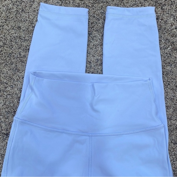 Lululemon Wunder Under Full On Luxtreme crop 23 inch - Picture 2 of 4